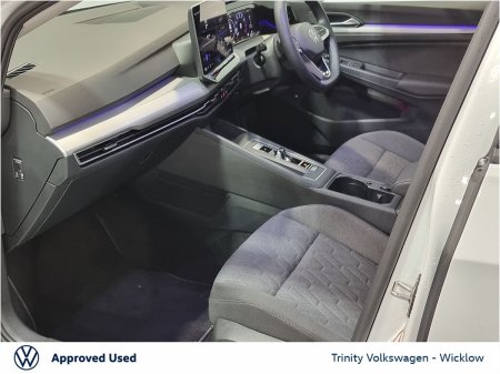 2025 Volkswagen Golf - photo 27