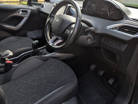 2017 Peugeot 2008 - photo 8