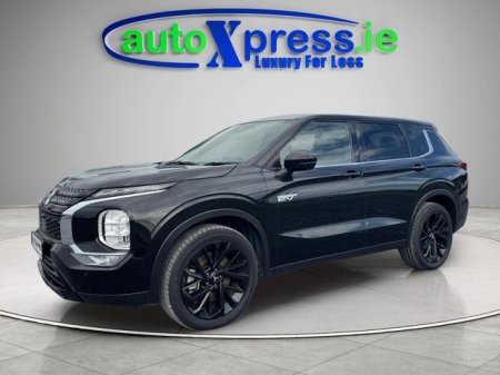 2023 Mitsubishi Outlander - photo 3