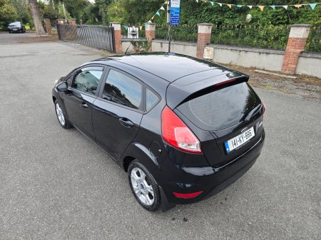 2014 Ford Fiesta - photo 11