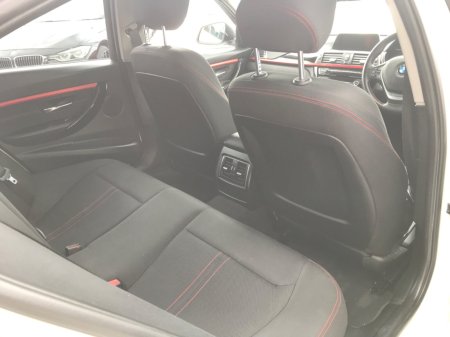 2017 BMW 3-Series - photo 37