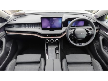 2026 Skoda Superb - photo 2