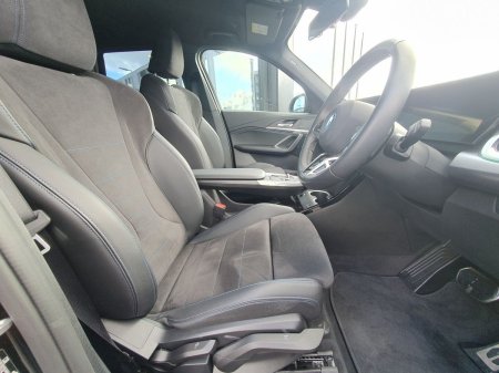 2025 BMW iX1 - photo 12