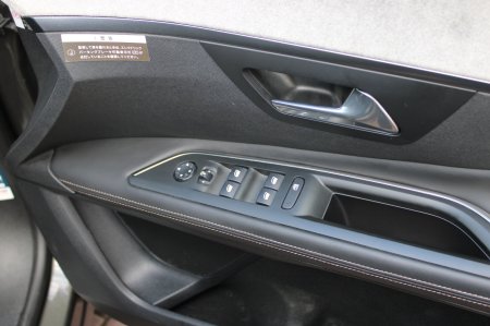 2018 Peugeot 3008 - photo 10