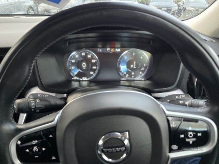 2021 Volvo V60 - photo 11