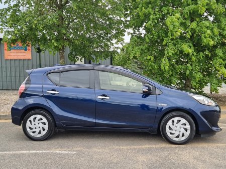 2019 Toyota Aqua - photo 10