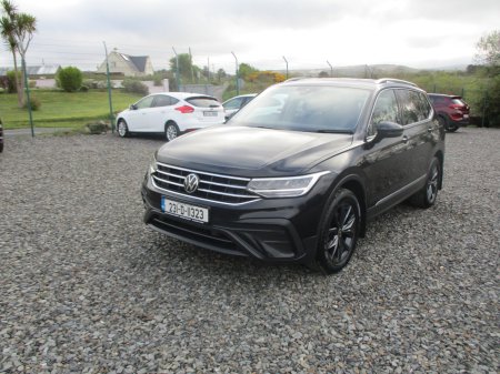 2023 Volkswagen Tiguan - photo 4