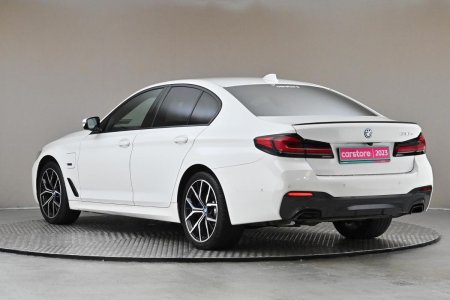 2023 BMW 5-Series - photo 6