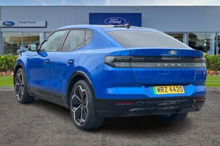 2025 Ford Capri - photo 2