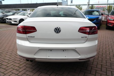 2020 Volkswagen Passat - photo 5