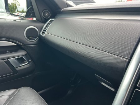 2022 Land Rover Discovery - photo 21