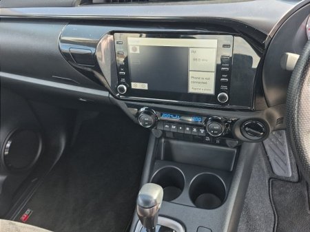 2023 Toyota Hilux - photo 14