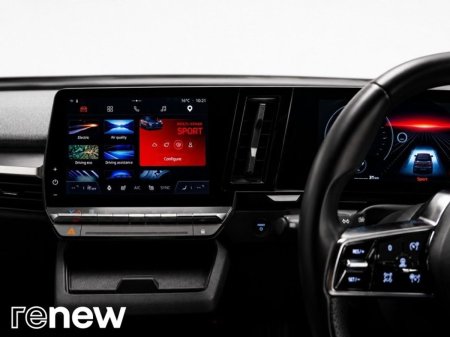 2024 Renault Megane E-Tech - photo 23
