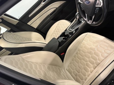 2018 Ford Mondeo - photo 10