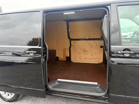 2020 Volkswagen Transporter - photo 8