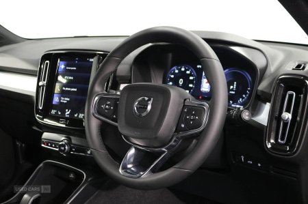 2023 Volvo XC40 - photo 18