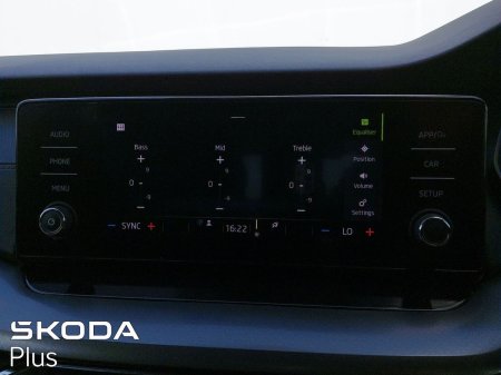 2022 Skoda Octavia - photo 18