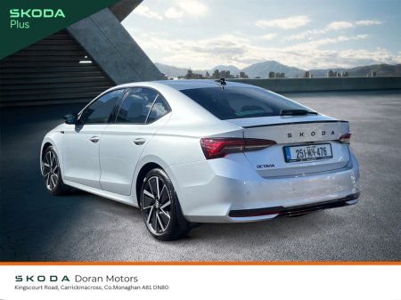 2025 Skoda Octavia - photo 5