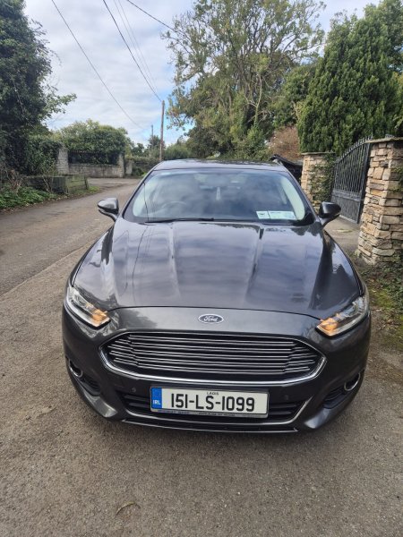 2015 Ford Mondeo - photo 11
