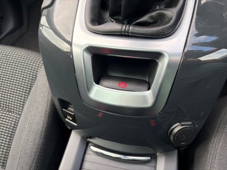 2016 Peugeot 5008 - photo 20