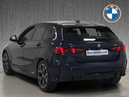 2026 BMW 1-Series - photo 3