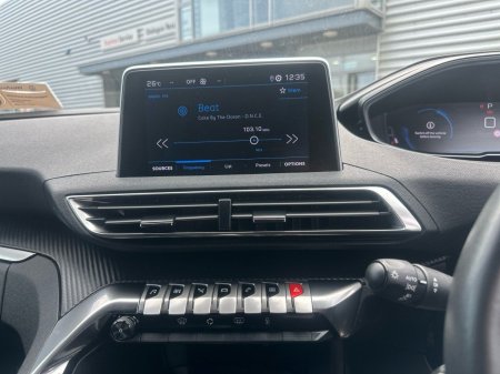 2023 Peugeot 3008 - photo 9