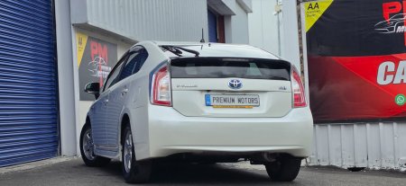 2014 Toyota Prius - photo 3