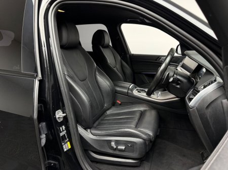 2021 BMW X5 - photo 9