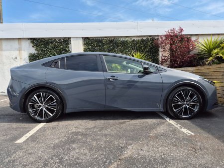 2023 Toyota Prius - photo 11