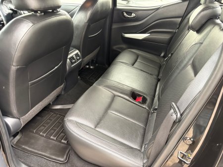 2017 Nissan Navara - photo 12