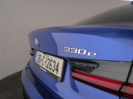 2026 BMW 3-Series - photo 24