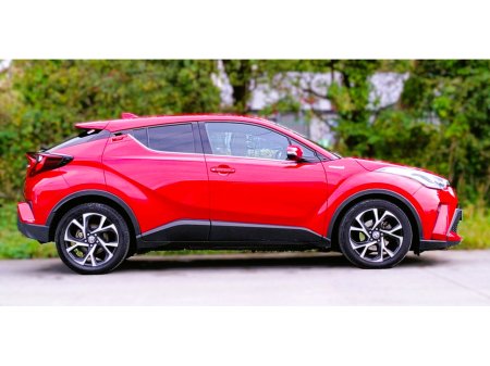 2021 Toyota C-HR - photo 2