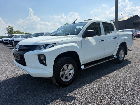 2020 Mitsubishi L200