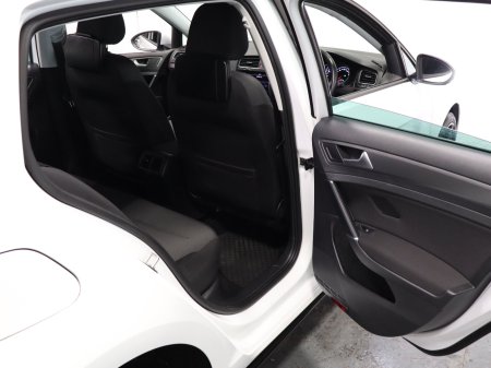 2018 Volkswagen Golf - photo 25