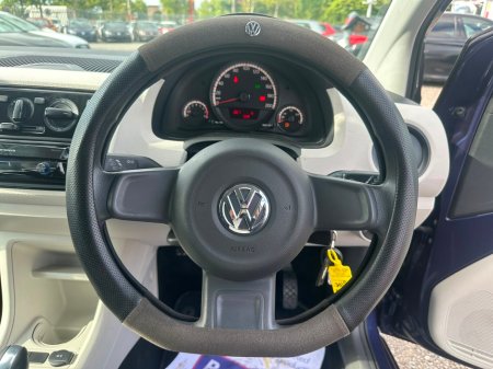 2015 Volkswagen up! - photo 17