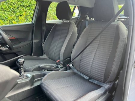 2022 Peugeot 2008 - photo 6