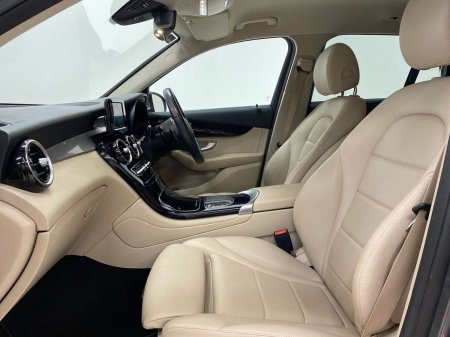 2022 Mercedes-Benz GLC - photo 13