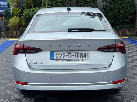 2022 Skoda Octavia - photo 16