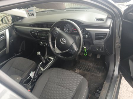 2015 Toyota Corolla - photo 12