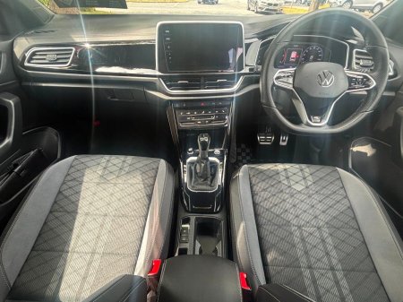 2023 Volkswagen T-Roc - photo 2