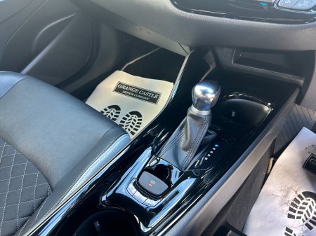 2019 Toyota C-HR - photo 12
