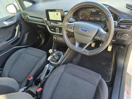 2018 Ford Fiesta - photo 11