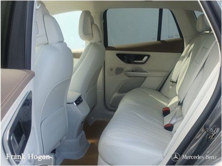 2025 Mercedes-Benz EQE - photo 15