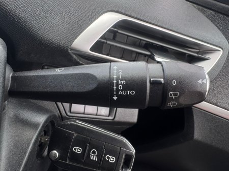 2018 Peugeot 5008 - photo 24