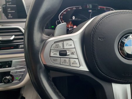 2020 BMW 7-Series - photo 17