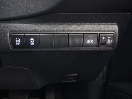 2023 Toyota Corolla - photo 18