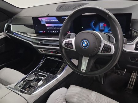 2025 BMW X5 - photo 6