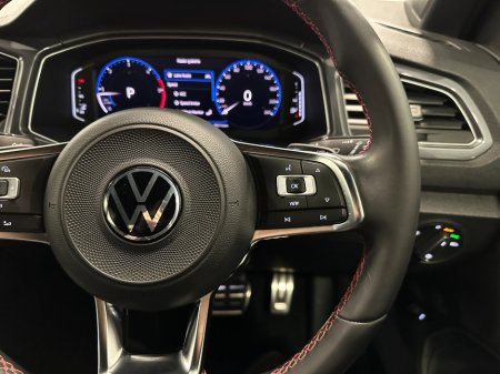 2021 Volkswagen T-Roc - photo 25