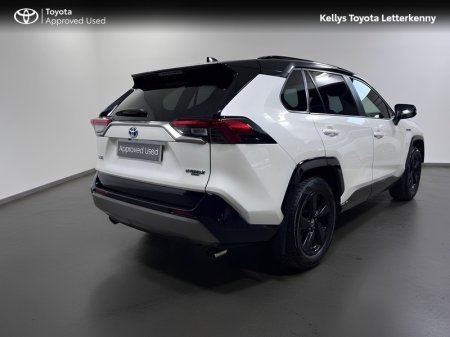 2020 Toyota RAV4 - photo 2