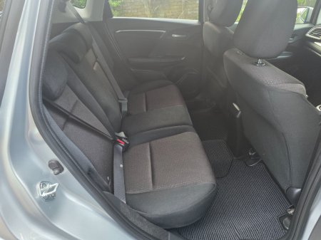 2017 Honda Fit - photo 11